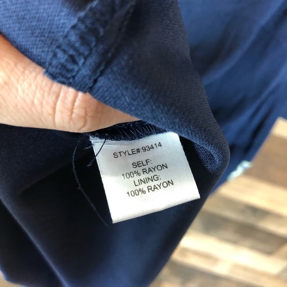 Skies are blue‎ dress - Picture 7 of 8